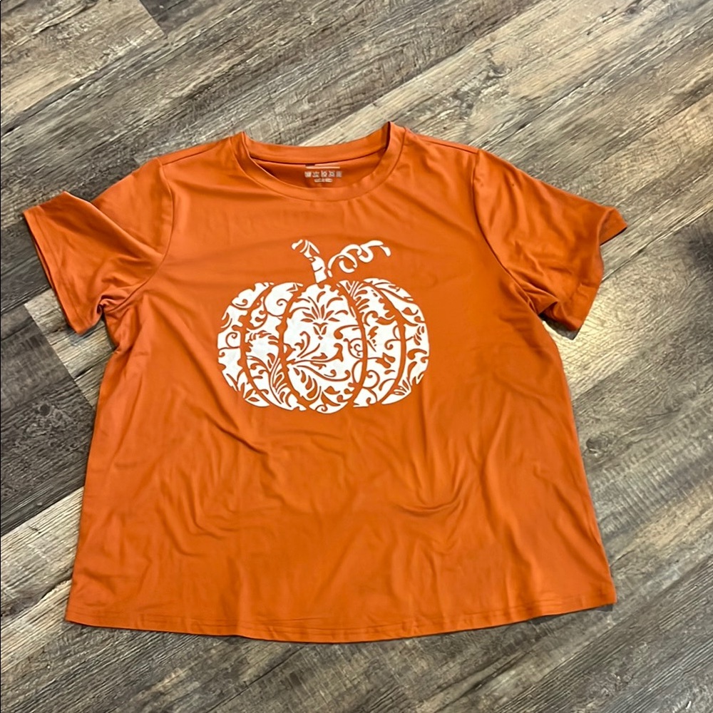 Festive Orange Pumpkin Short Sleeve Tee